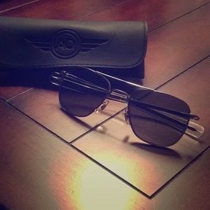 American Optical Original Pilot Sunglasses, 52mm